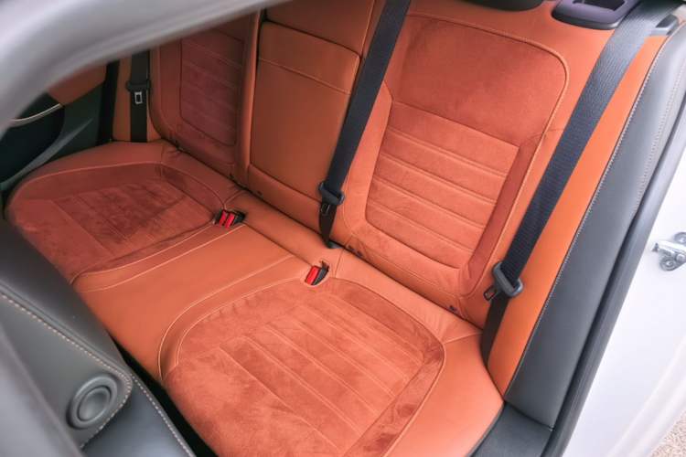 Used Buick Regal 2015 1.6T Elite Tech Model Left Rear Seat