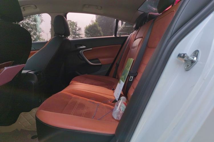 Used Buick Regal 2015 1.6T Elite Tech Model Left Rear Seat
