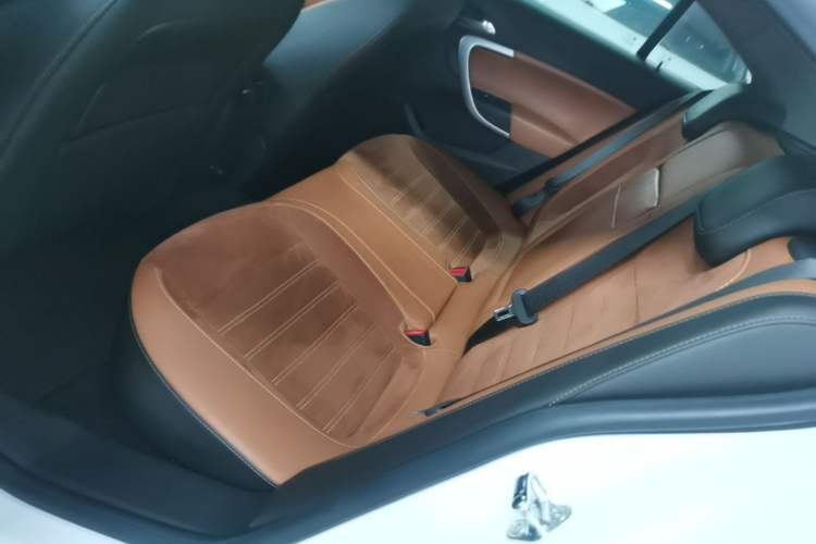 Used Buick Regal 2015 1.6T Elite Tech Model Left Rear Seat