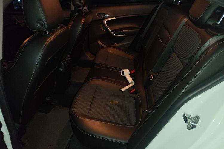 Used Buick Regal 2015 1.6T Leading Technology Model Left Rear Seat