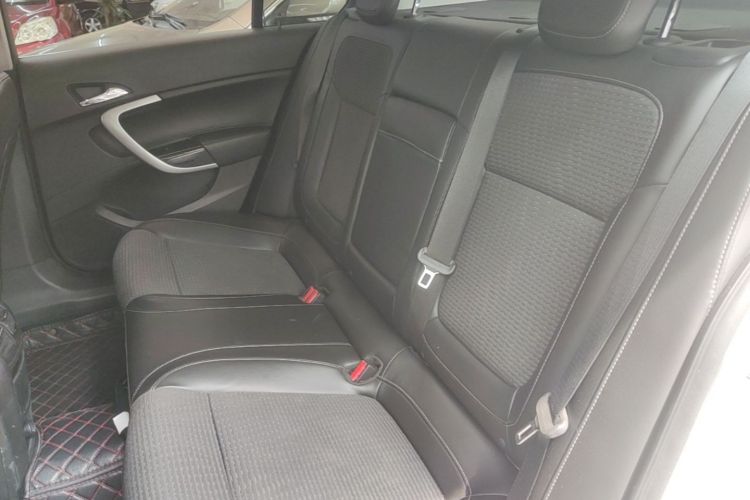 Used Buick Regal 2015 1.6T Leading Technology Model Left Rear Seat