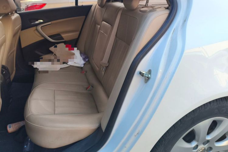 Used Buick Regal 2015 2.0L Elite Fashion Edition Left Rear Seat