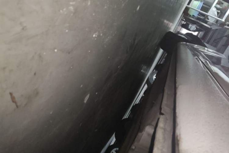 Used Buick Regal 2015 2.0L Leading Fashion Edition Left Side Sill