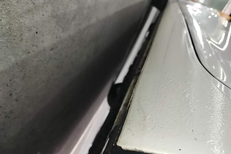 Used Buick Regal 2015 1.6T Leading Technology Model Left Side Sill