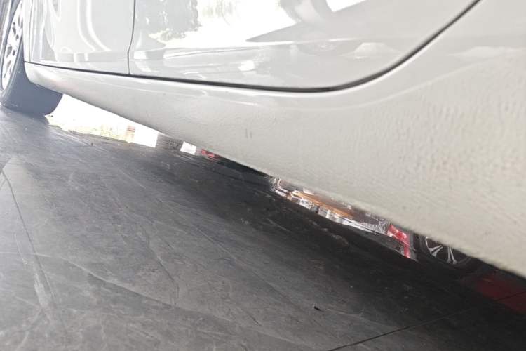 Used Buick Regal 2015 1.6T Elite Tech Model Left Side Sill