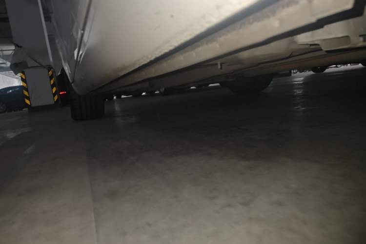 Used Buick Regal 2015 2.0L Leading Fashion Edition Left Side Sill