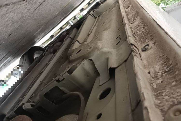 Used Buick Regal 2015 1.6T Leading Technology Model Left Side Sill