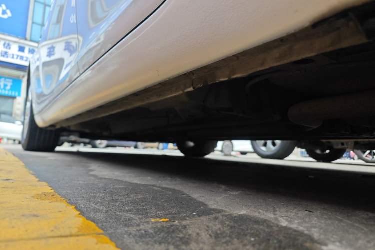 Used Buick Regal 2015 1.6T Leading Technology Model Left Side Sill