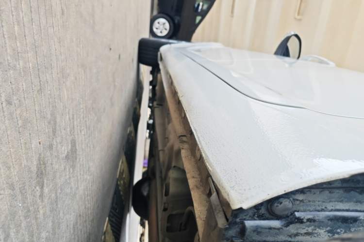 Used Buick Regal 2015 2.0L Leading Fashion Edition Left Side Sill