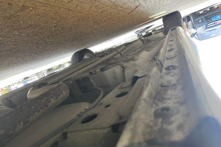 Used Buick Regal 2015 1.6T Leading Technology Model Left Side Sill