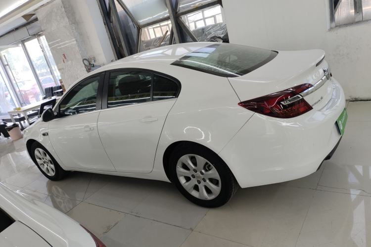 Used Buick Regal 2015 1.6T Leading Technology Model Left Side