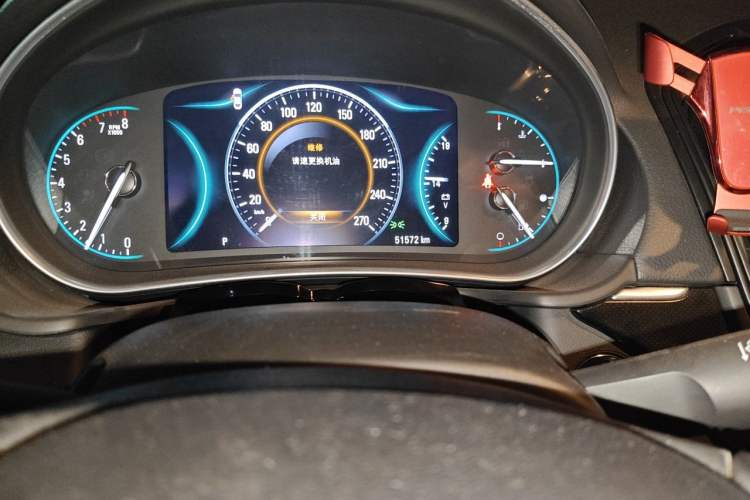 Used Buick Regal 2015 1.6T Elite Tech Model Odometer Close Up