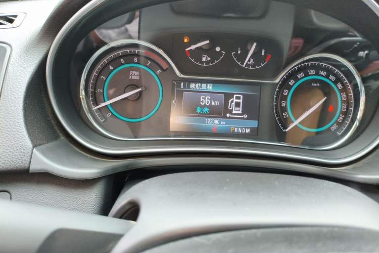 Used Buick Regal 2015 GS 2.0T Grand Sport Edition Odometer Close Up
