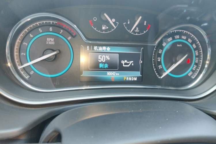 Used Buick Regal 2015 GS 2.0T Grand Sport Edition Odometer Close Up