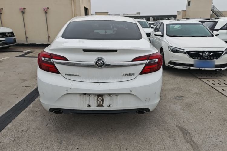 Used Buick Regal 2015 2.0L Leading Fashion Edition Rear