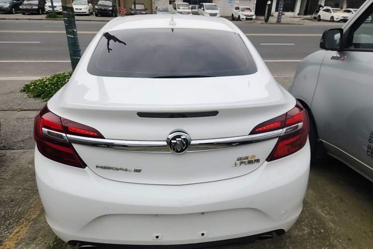 Used Buick Regal 2015 1.6T Elite Tech Model Rear