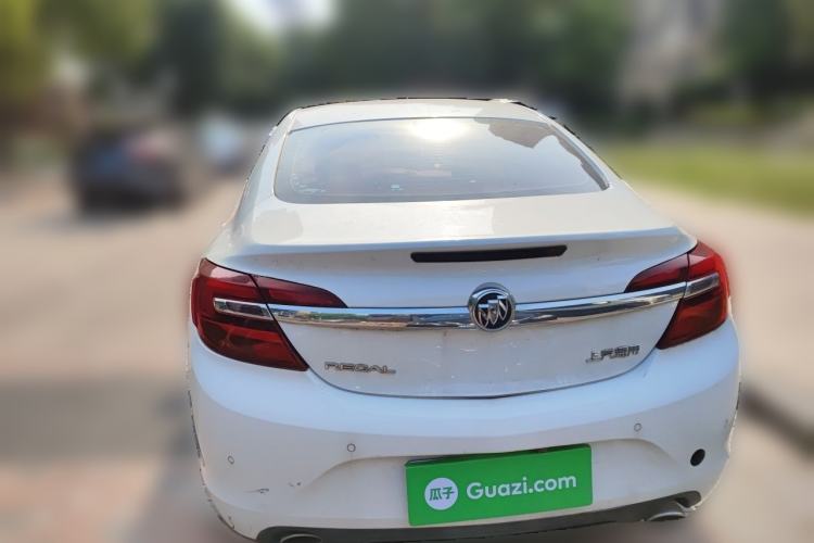 Used Buick Regal 2015 2.0L Leading Fashion Edition Rear