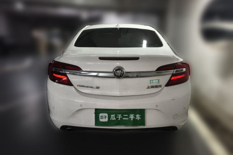 Used Buick Regal 2015 1.6T Fashion Tech Model Rear