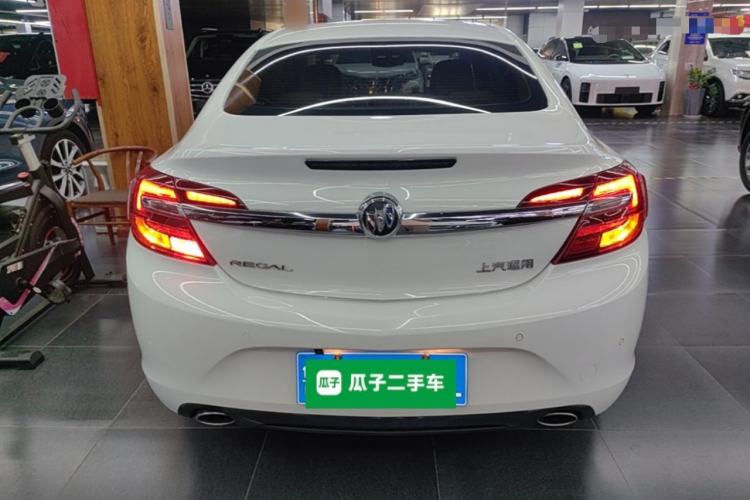 Used Buick Regal 2015 2.0L Leading Fashion Edition Rear