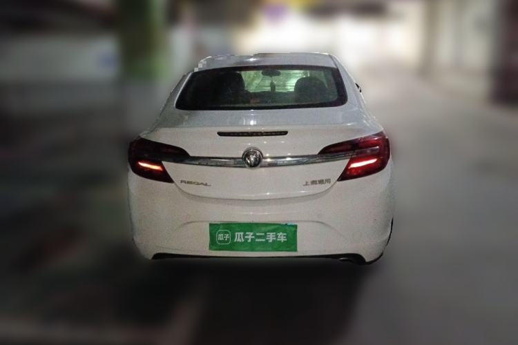 Used Buick Regal 2015 2.0L Leading Fashion Edition Rear