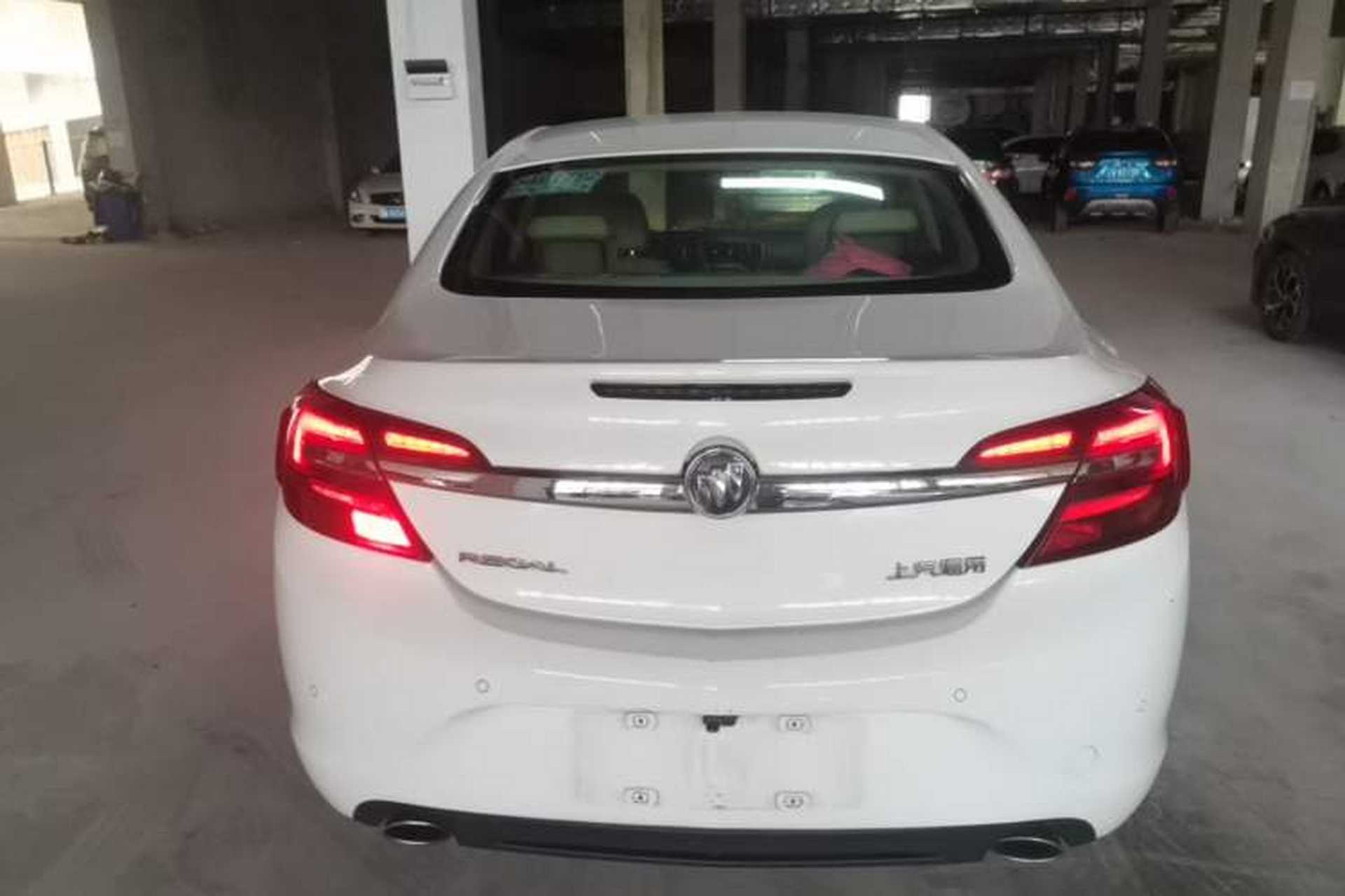 Used Buick Regal 2015 2.0L Leading Fashion Edition Rear