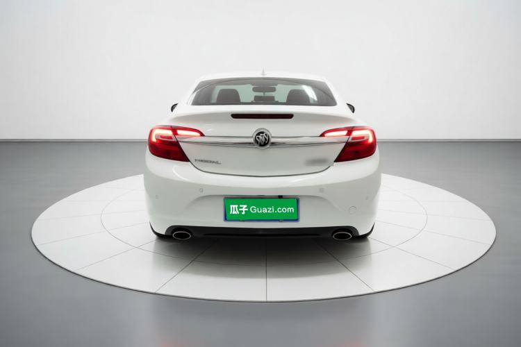 Used Buick Regal 2015 2.0L Leading Fashion Edition Rear