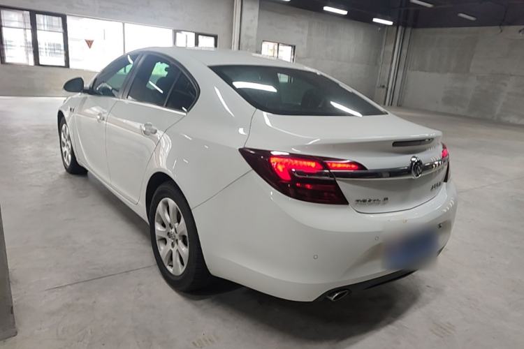 Used Buick Regal 2015 1.6T Leading Technology Model Rear Left 45 Deg