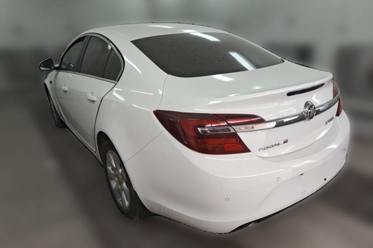 Used Buick Regal 2015 1.6T Leading Technology Model Rear Left 45 Deg
