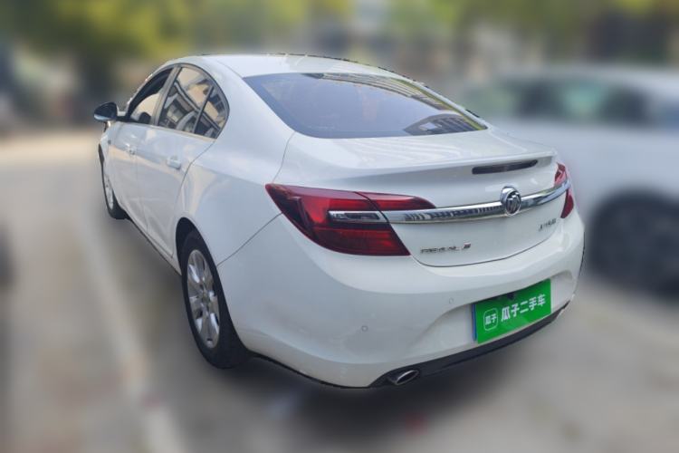 Used Buick Regal 2015 1.6T Leading Technology Model Rear Left 45 Deg