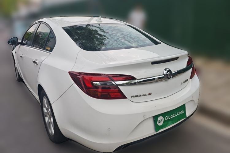 Used Buick Regal 2015 1.6T Elite Tech Model Rear Left 45 Deg