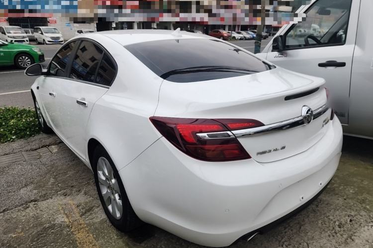 Used Buick Regal 2015 1.6T Elite Tech Model Rear Left 45 Deg