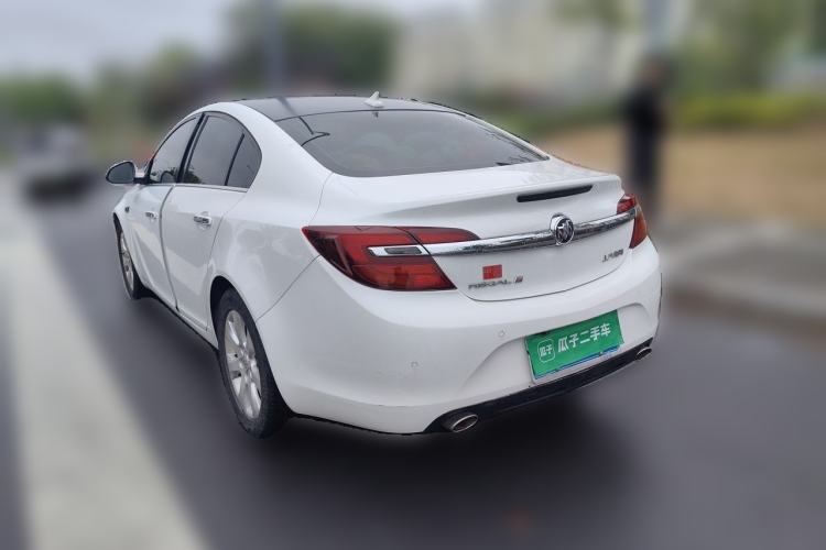 Used Buick Regal 2015 1.6T Elite Tech Model Rear Left 45 Deg