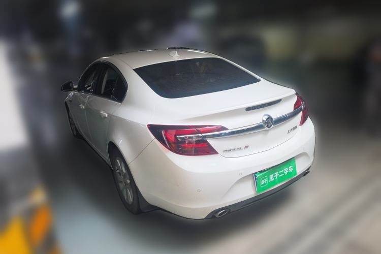 Used Buick Regal 2015 1.6T Leading Technology Model Rear Left 45 Deg