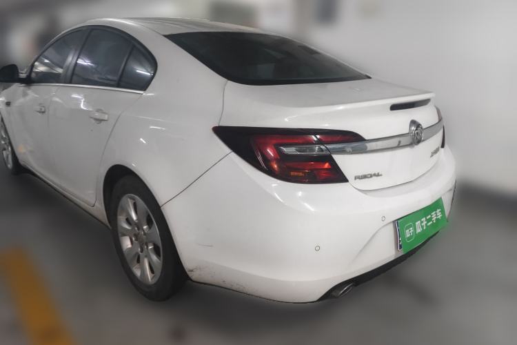 Used Buick Regal 2015 2.0L Leading Fashion Edition Rear Left 45 Deg