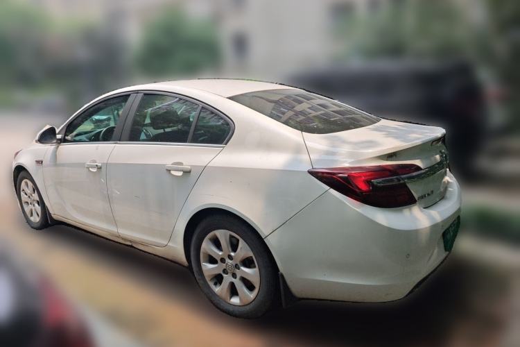 Used Buick Regal 2015 1.6T Leading Technology Model Rear Left 45 Deg