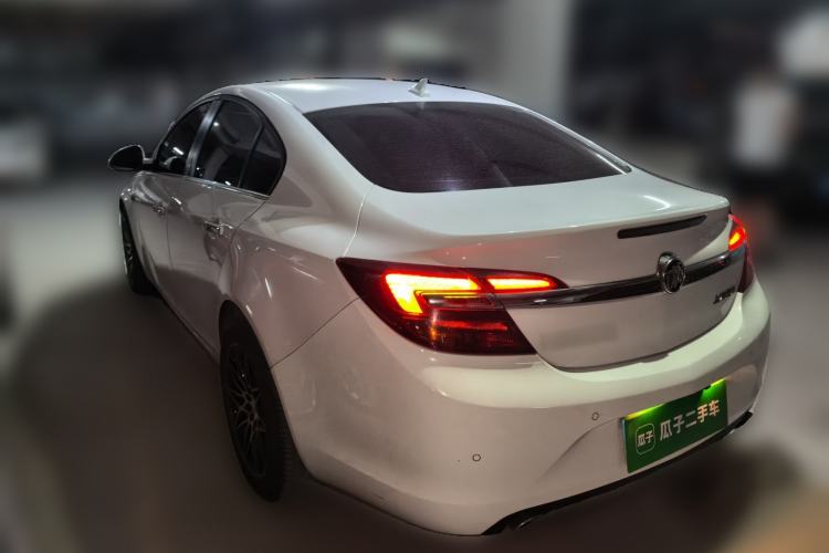 Used Buick Regal 2015 1.6T Elite Tech Model Rear Left 45 Deg