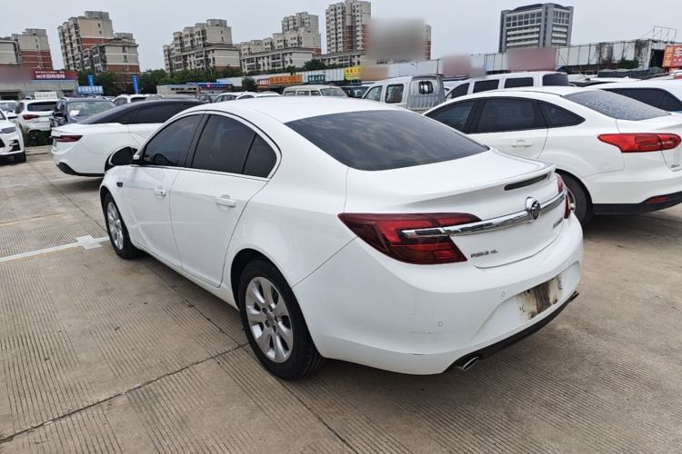 Used Buick Regal 2015 2.0L Leading Fashion Edition Rear Left 45 Deg