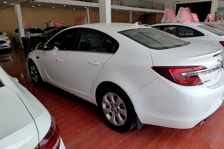 Used Buick Regal 2015 2.0L Leading Fashion Edition Rear Left 45 Deg