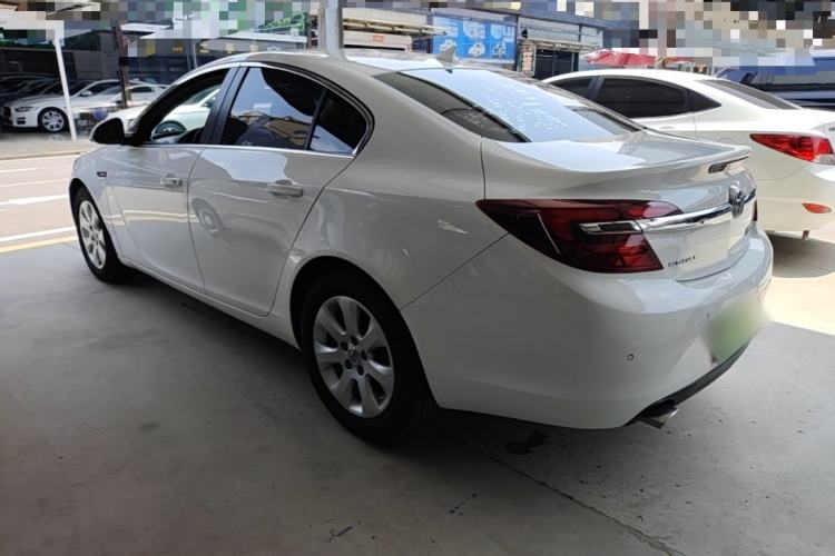 Used Buick Regal 2015 2.0L Leading Fashion Edition Rear Left 45 Deg