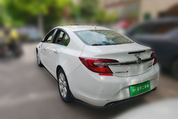 Used Buick Regal 2015 1.6T Elite Tech Model Rear Left 45 Deg
