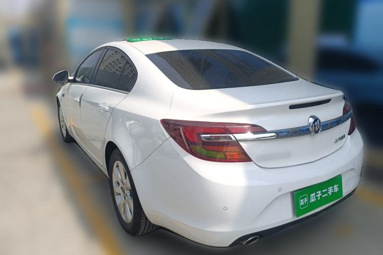Used Buick Regal 2015 1.6T Leading Technology Model Rear Left 45 Deg