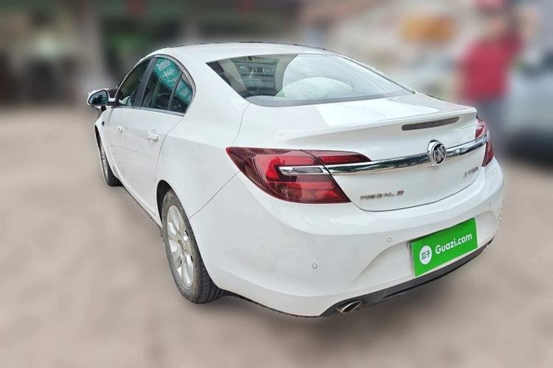 Used Buick Regal 2015 1.6T Leading Technology Model Rear Left 45 Deg