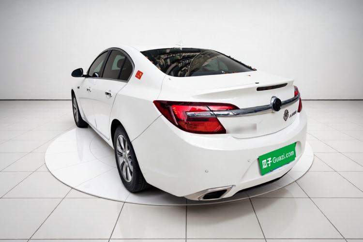 Used Buick Regal 2015 1.6T Elite Tech Model Rear Left 45 Deg