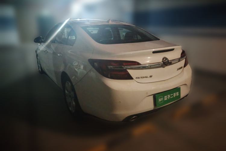 Used Buick Regal 2015 1.6T Elite Tech Model Rear Left 45 Deg