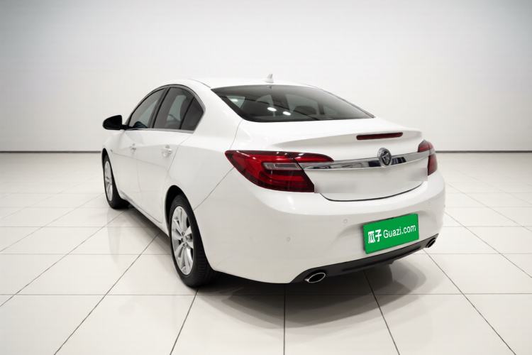 Used Buick Regal 2015 1.6T Elite Tech Model Rear Left 45 Deg