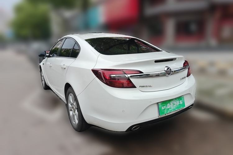 Used Buick Regal 2015 2.0L Leading Fashion Edition Rear Left 45 Deg