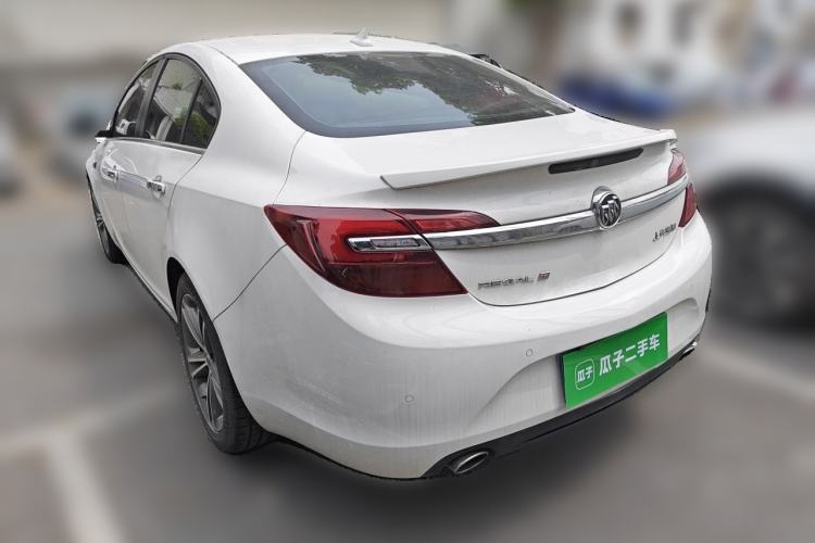 Used Buick Regal 2015 1.6T Elite Tech Model Rear Left 45 Deg