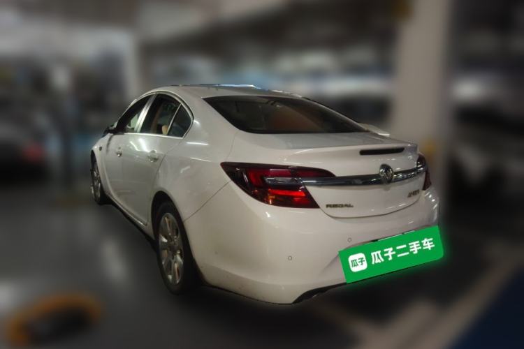 Used Buick Regal 2015 2.0L Leading Fashion Edition Rear Left 45 Deg