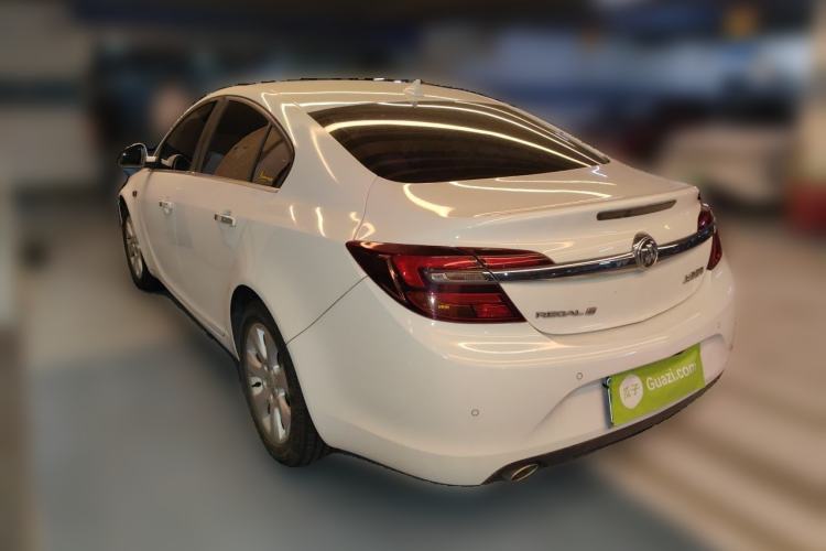 Used Buick Regal 2015 1.6T Elite Tech Model Rear Left 45 Deg