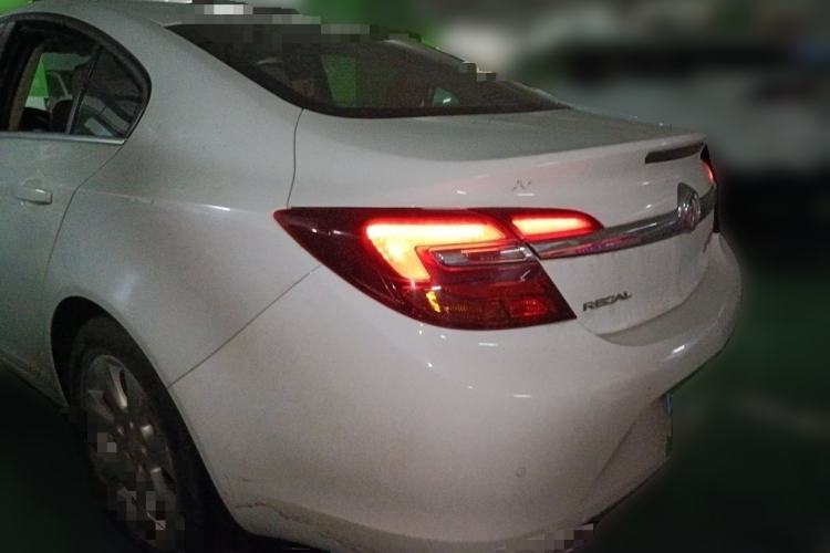 Used Buick Regal 2015 2.0L Leading Fashion Edition Rear Left 45 Deg